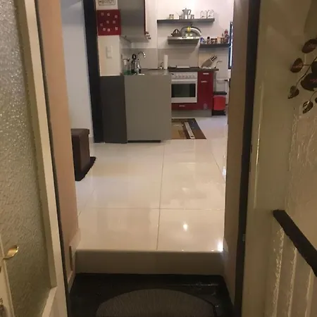 Seven's I Apartment *