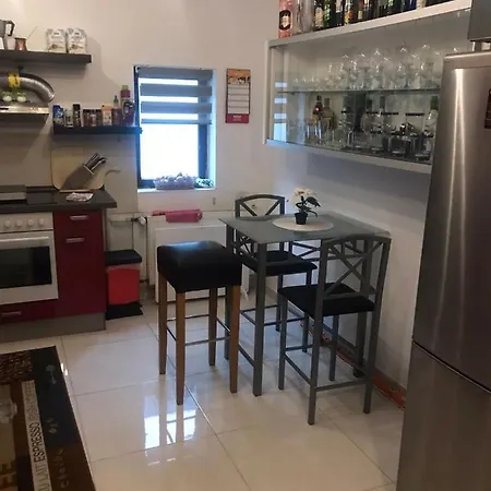 Apartment Seven's I *