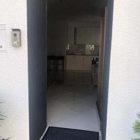 Seven's I Apartment *