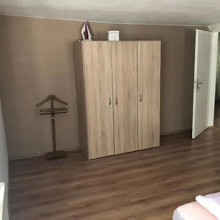 Apartment Seven's I *
