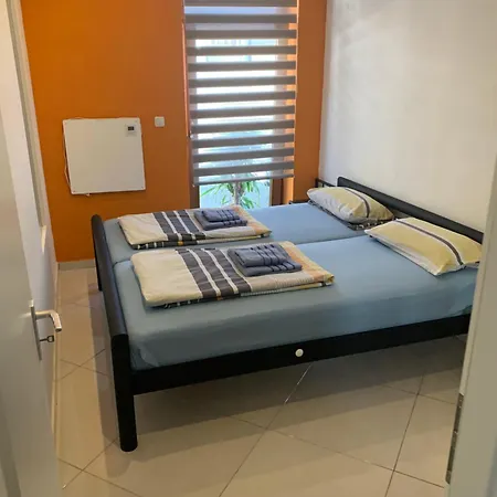 Seven's I Apartment *