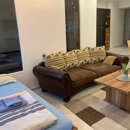 Apartment Seven's I Loehnberg
